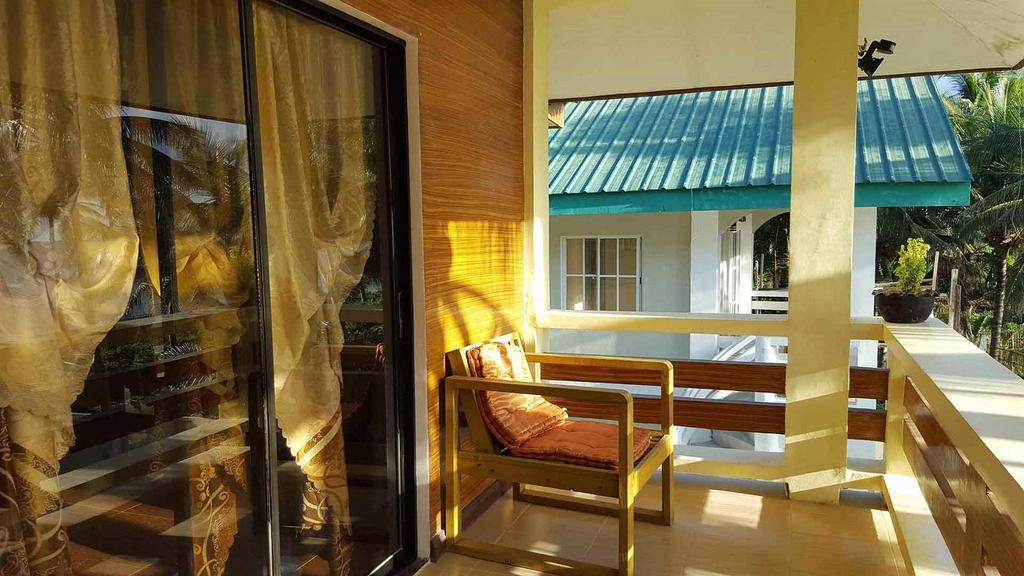 Lanas Beach Resort Romblon Island Kamer foto