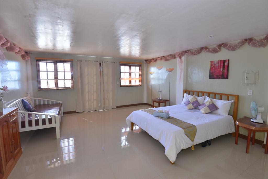 Lanas Beach Resort Romblon Island Kamer foto