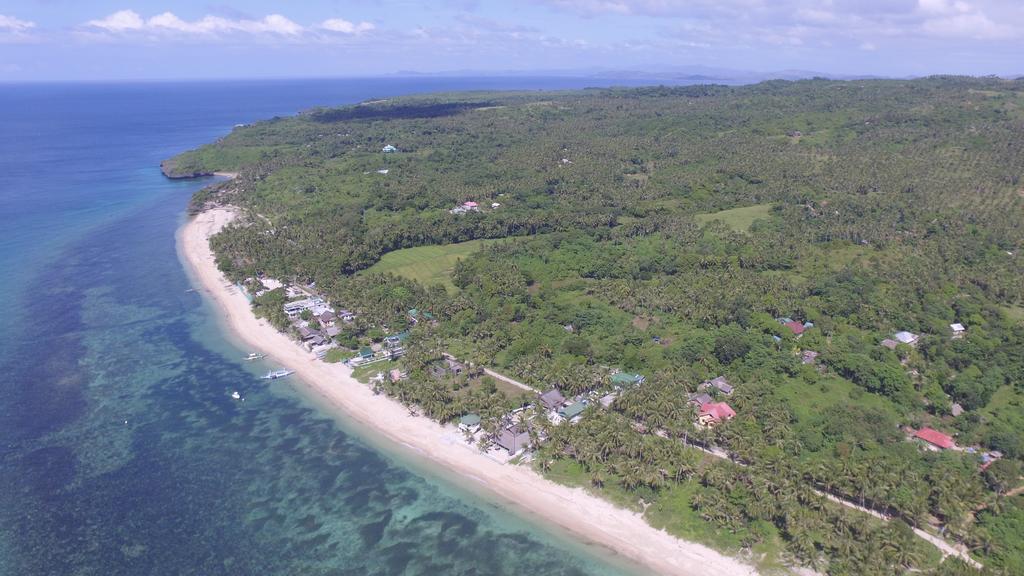 Lanas Beach Resort Romblon Island Buitenkant foto