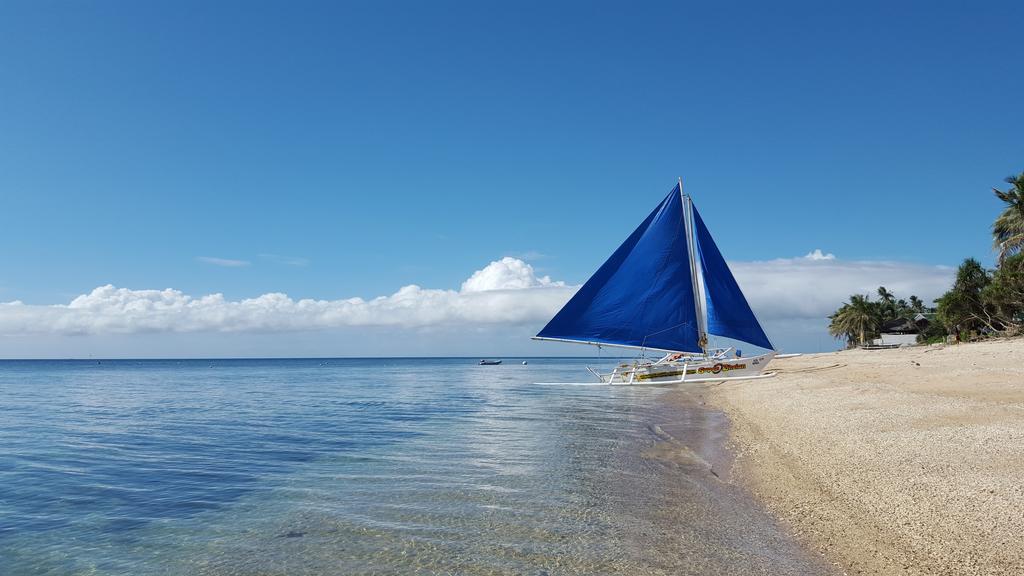 Lanas Beach Resort Romblon Island Buitenkant foto