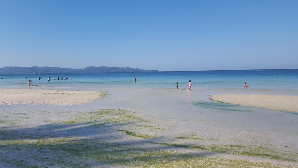 Lanas Beach Resort Romblon Island Buitenkant foto